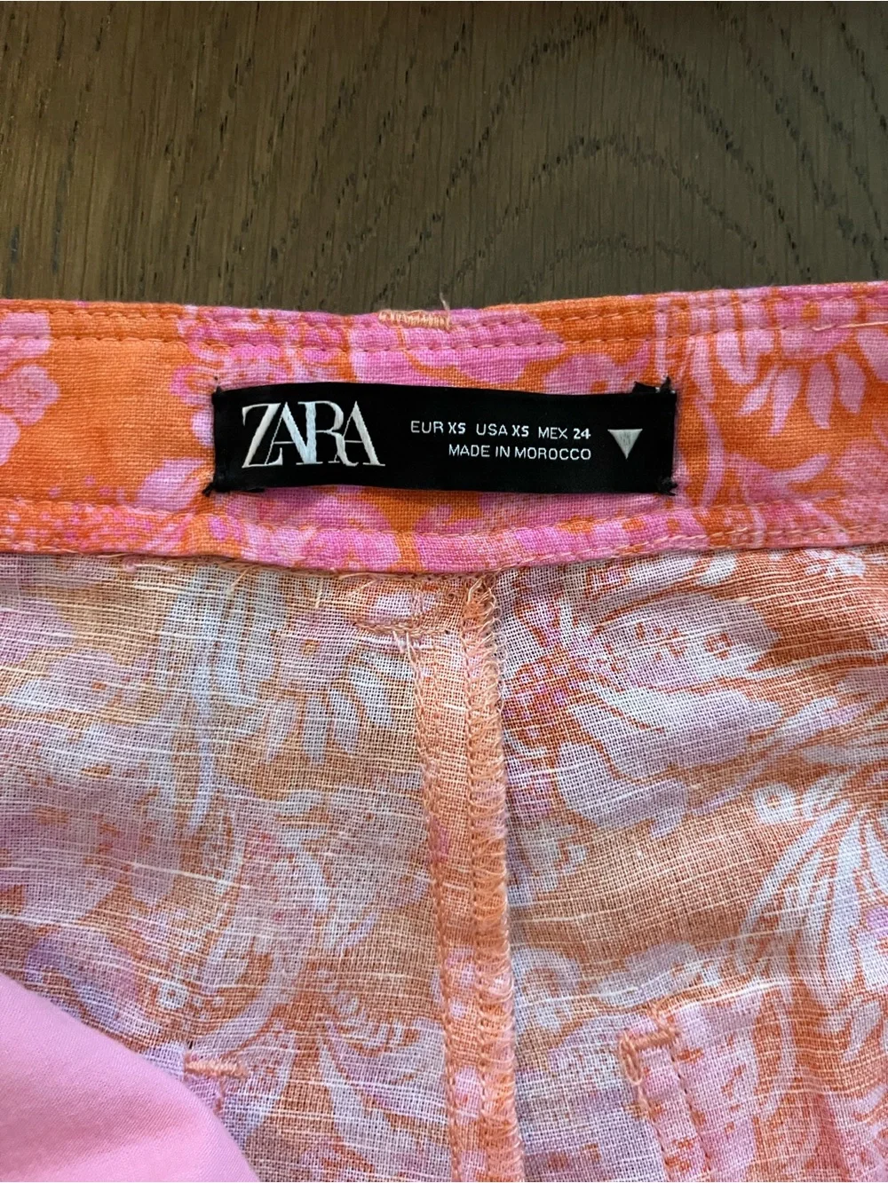 ZARA Floral Two Piece Set Size XS Orange and Pink